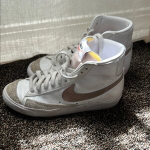 Nike High-Top Sneakers in White and Tan